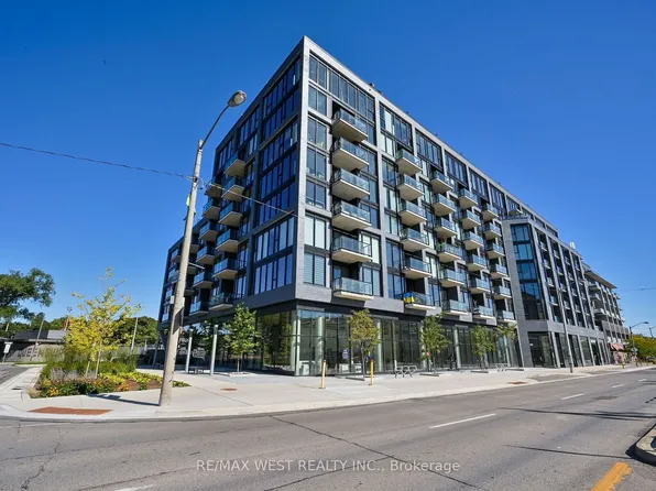 7 Smith Cres #407, Toronto, ON M8Z 0G3