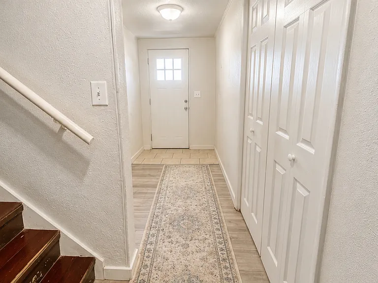 2915 Madison Ave #2 — Photo 11