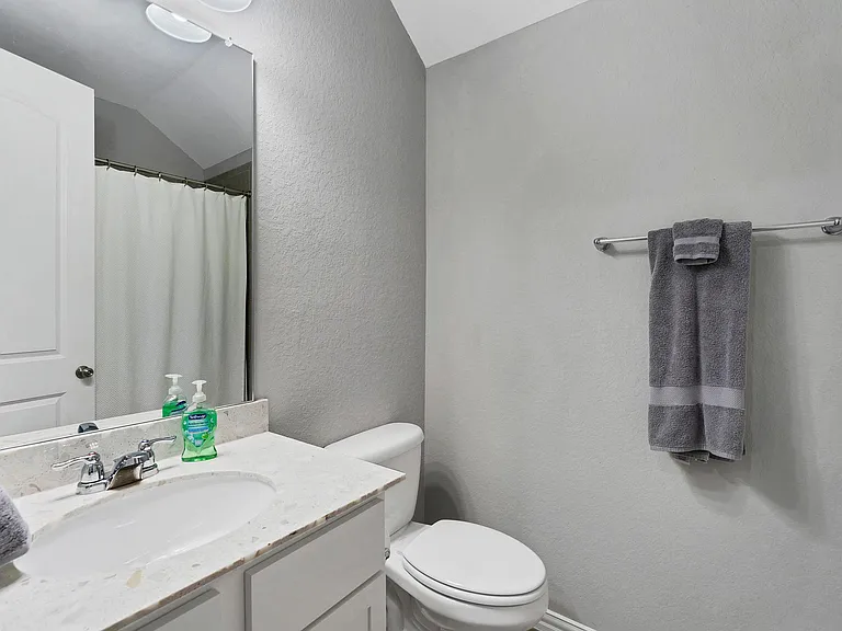 1649 Ranch House — Photo 9