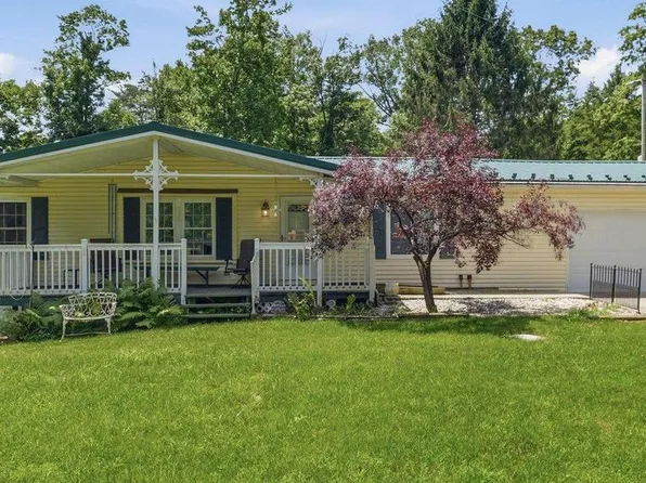 15420 Hartman Dr, Fort Loudon, PA 17224