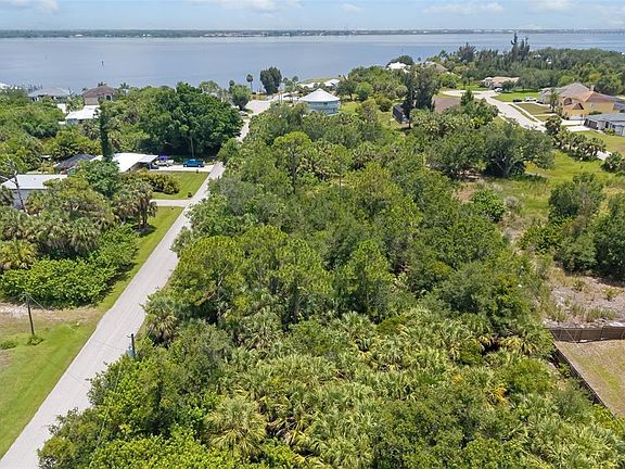5th image of 186 NORTHSHORE TERRACE LOT 5,6,5a
