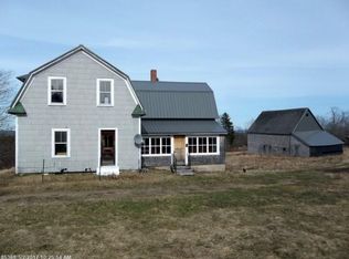 285 Ridge Rd, Robbinston, ME 04671