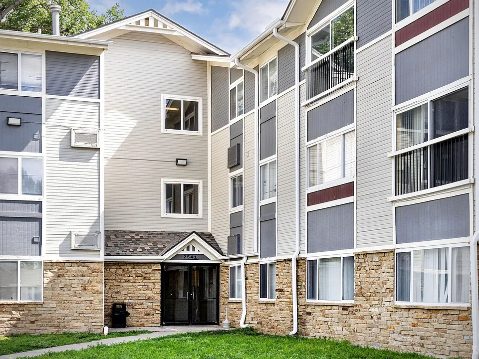 Parkview Apartments