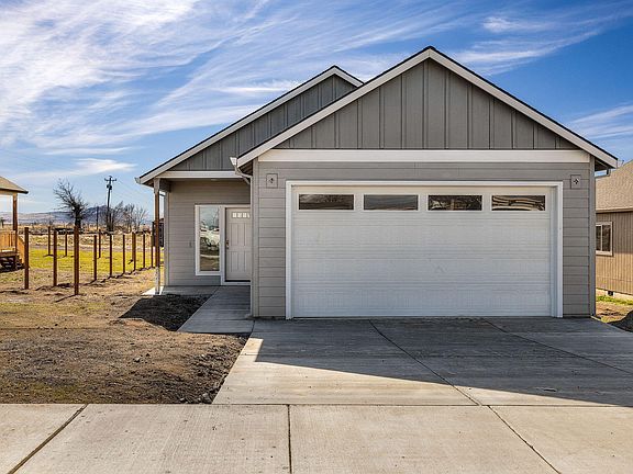 2nd image of 516 SW 6th St #2