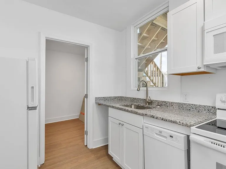 1915 McCallie Ave #2 — Photo 7