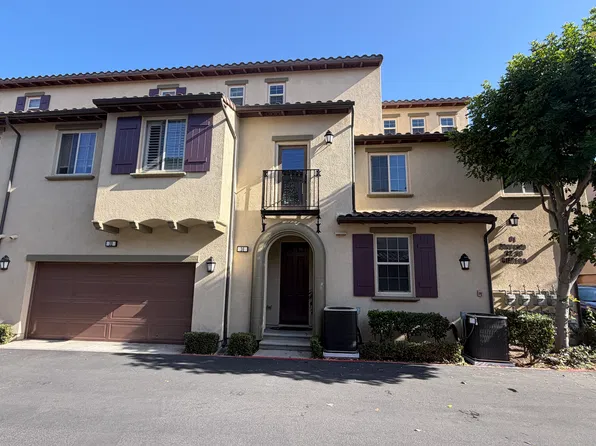 30 Cienega, Irvine, CA 92618
