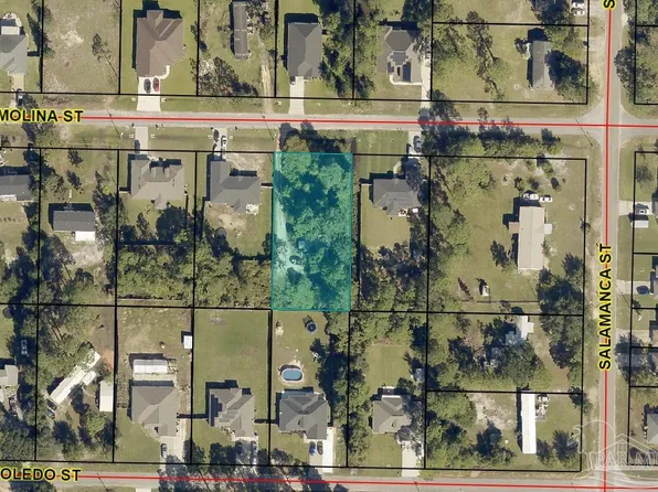 8301 Molina St, Navarre, FL 32566