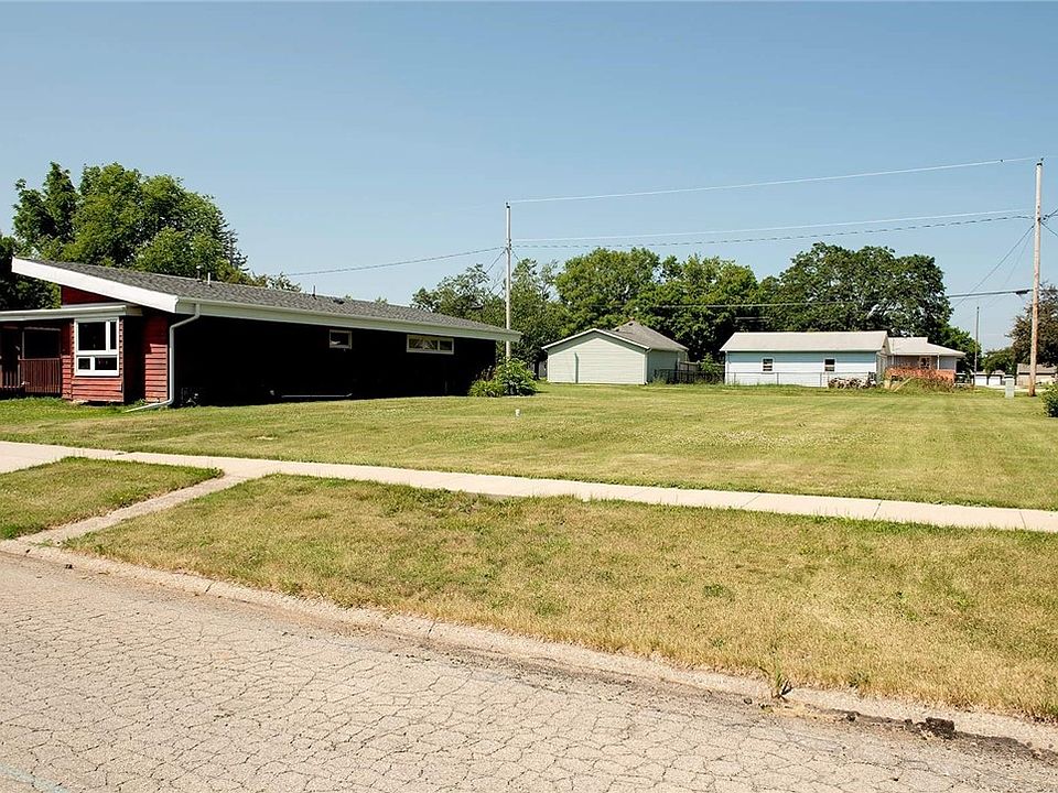 312 S High St, Baxter, IA 50028 MLS 675749 Zillow