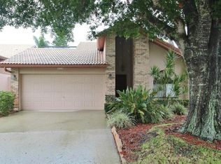 5491 Greyston St, Palm Harbor, FL 34685