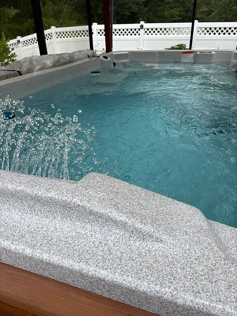 6 bed, 3644 sqft, $4,000 — Photo 2