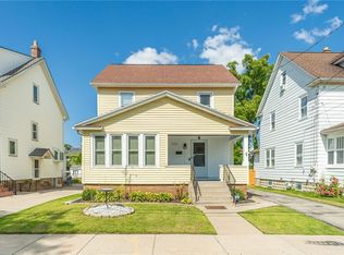 131 W Spruce St, East Rochester, NY 14445