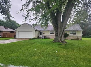 4906 Forest View Ave, Rockford, IL 61108