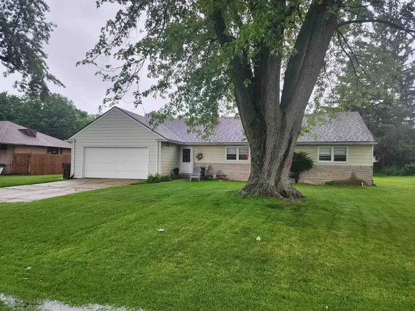 4906 Forest View Ave, Rockford, IL 61108
