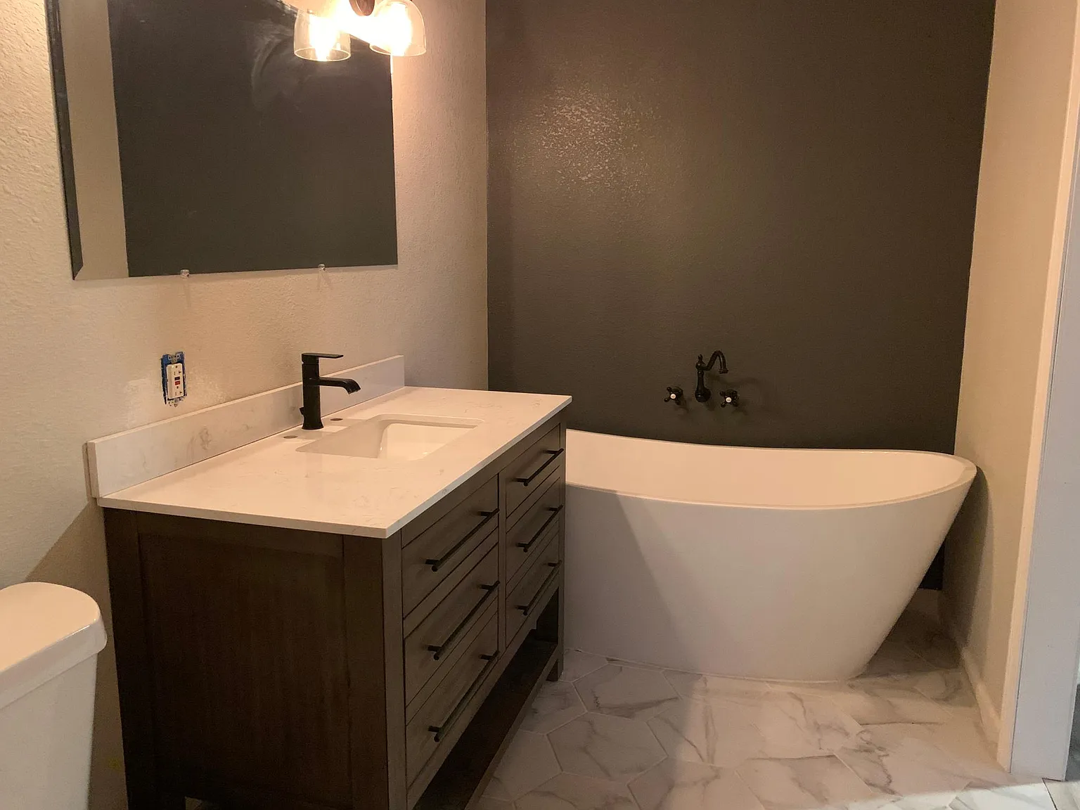 14704 General Williamson Dr — Photo 3