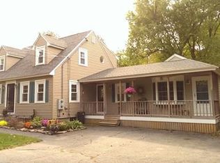 677 Salem St, North Andover, MA 01845