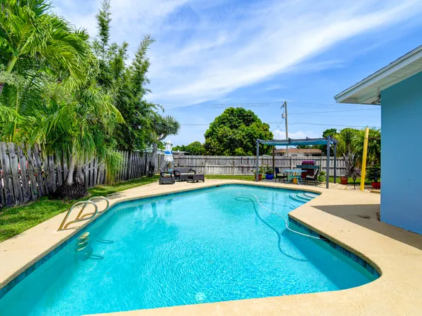 887 W Duval Street, Lantana, FL 33462