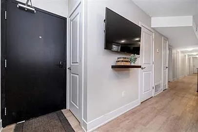 149 Henderson Ave — Photo 57