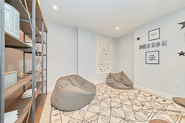 Rented by Living New York