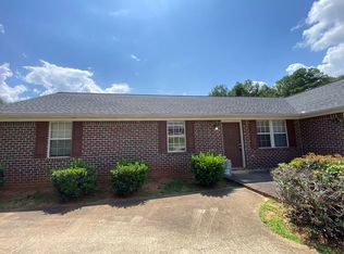 120 Hunters Run Rd, Athens, GA 30609