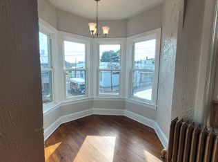 28 N Queen St APT 2, Littlestown, PA 17340