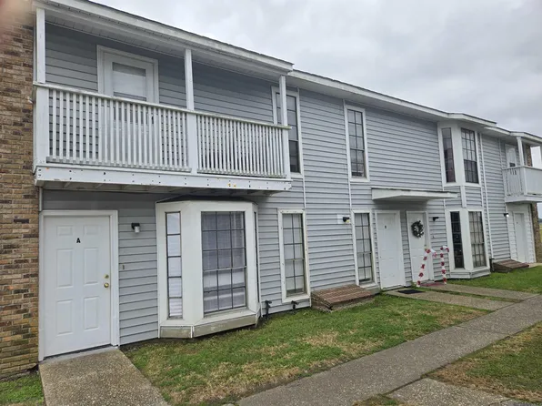 120 Oak Ridge Ave APT B, Donaldsonville, LA 70346