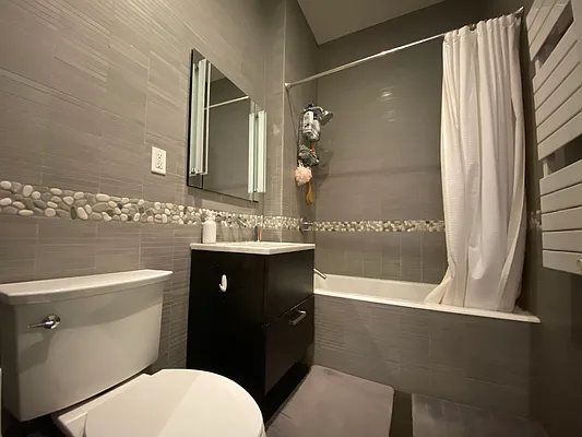 Rented by Compass | media 26