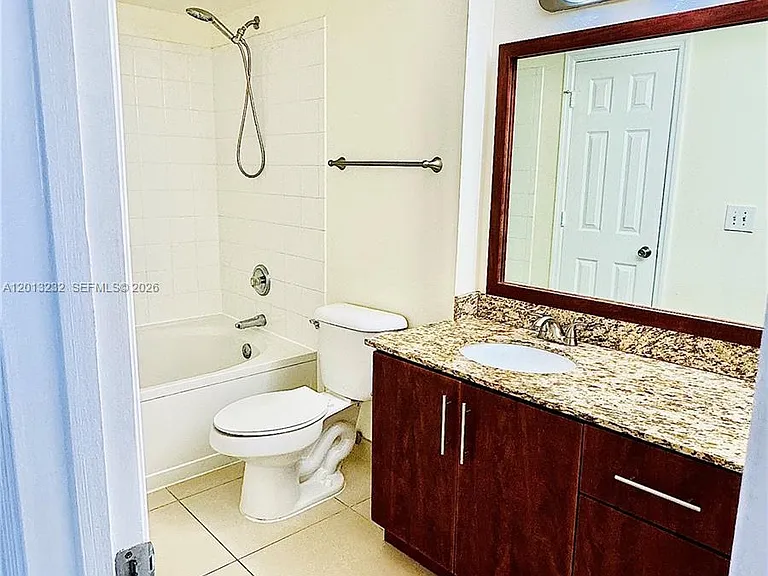 220 SW 116th Ave #15207 — Photo 9