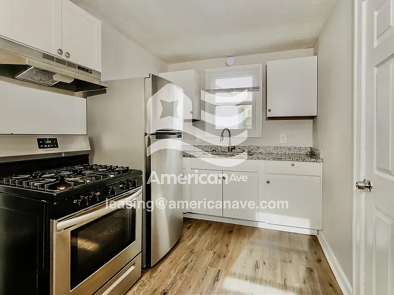 535392_006_wm_-_kitchen_13457585.jpg