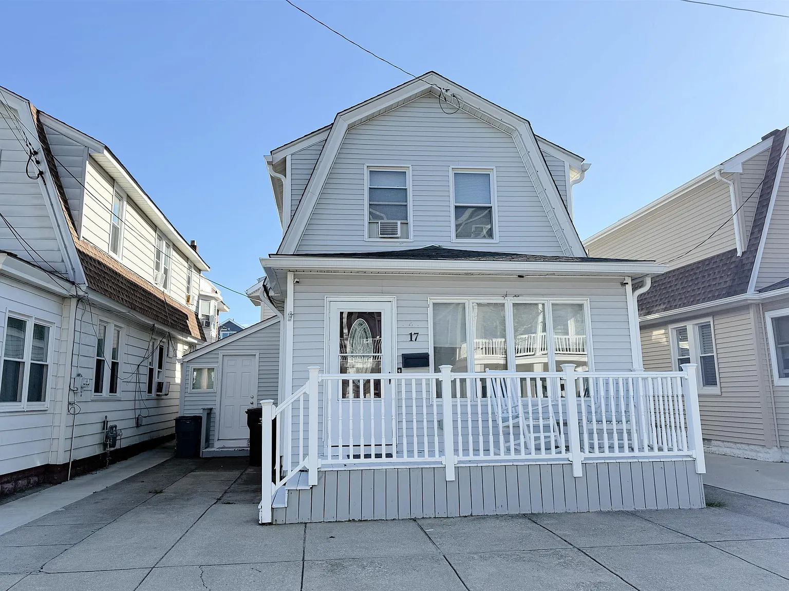 3 bed, 2.0 bath, $15,500 — Photo 1