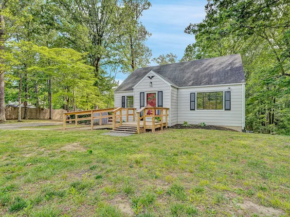 730 Texas Hollow Rd, Salem, VA 24153