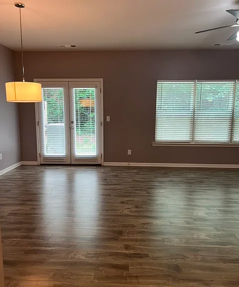 517 Jefferson Chase St SE — Photo 6