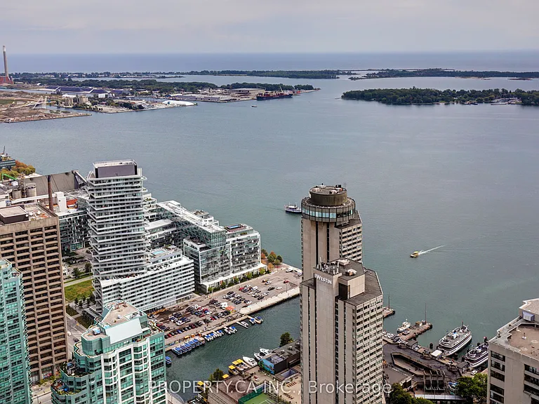 88 Harbour St #6706 — Photo 17