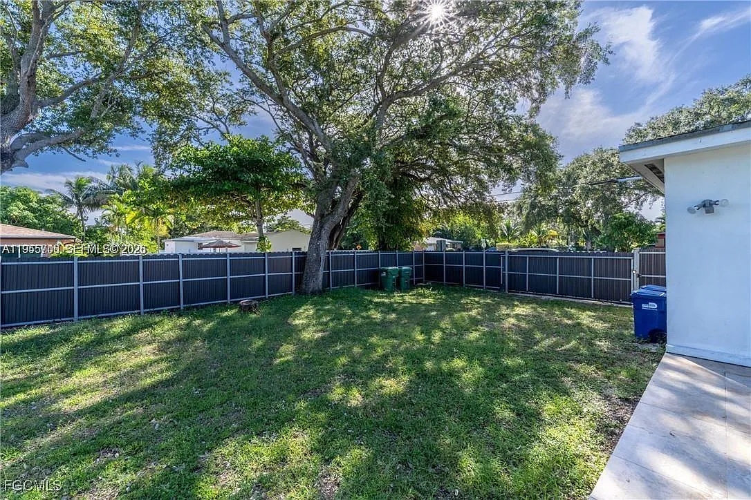 2 bed, 2.0 bath, $3,200 — Photo 4