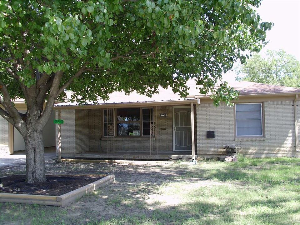 1st image of 713 Ala Dr