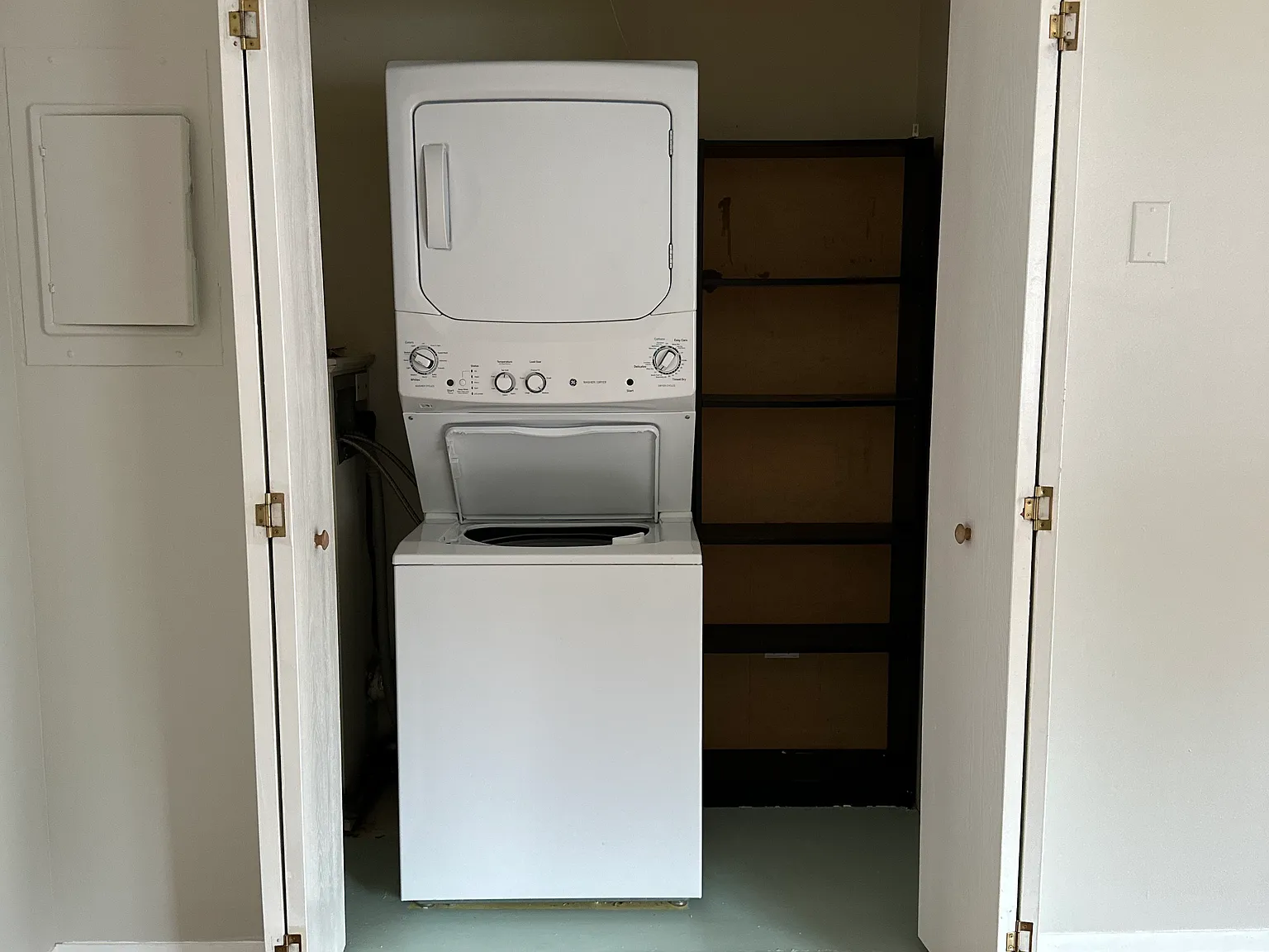 R2 Grandview Dr — Photo 3