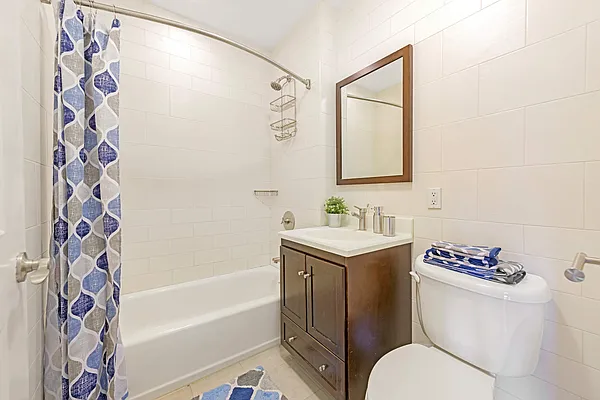 Sold by Compass | media 9