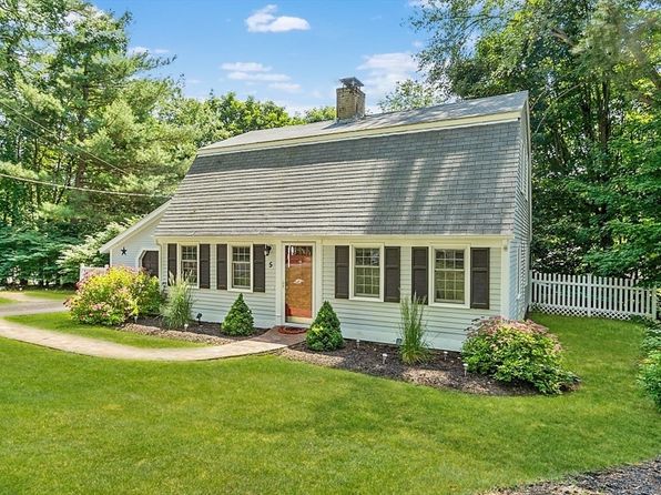 5 Cherry Ridge Rd, Acton, MA 01720