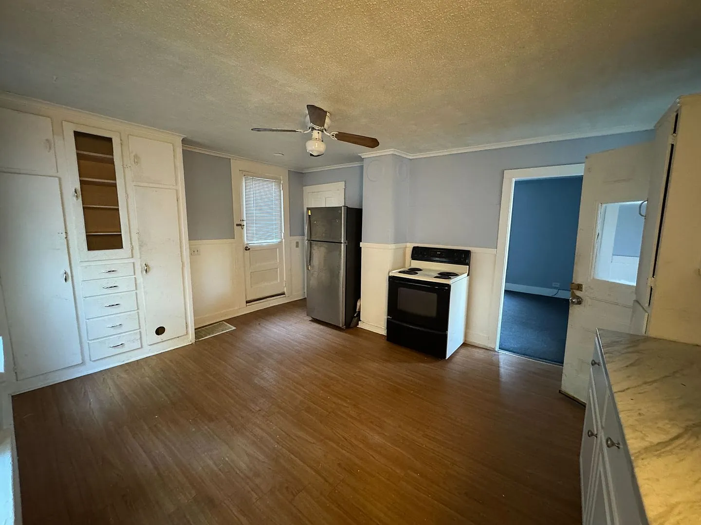 107 Hanover Street — Photo 2