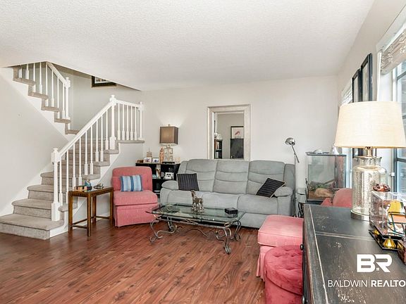 4th image of 118 Du Rhu Dr Lot H