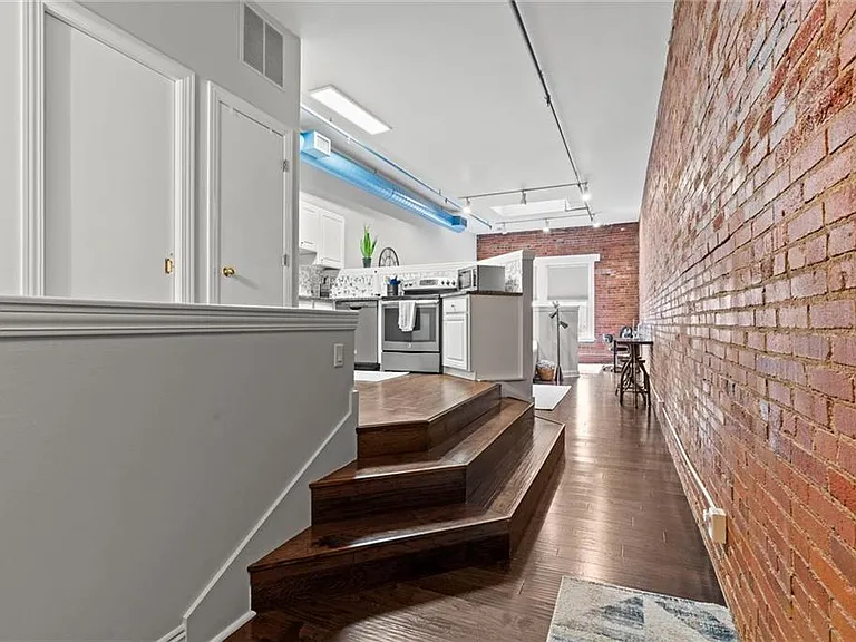 700 Broadway Blvd #508 — Photo 16