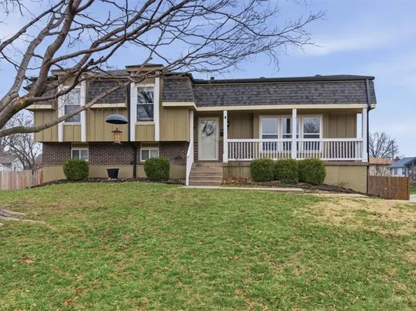 6906 E 140th Pl, Grandview, MO 64030