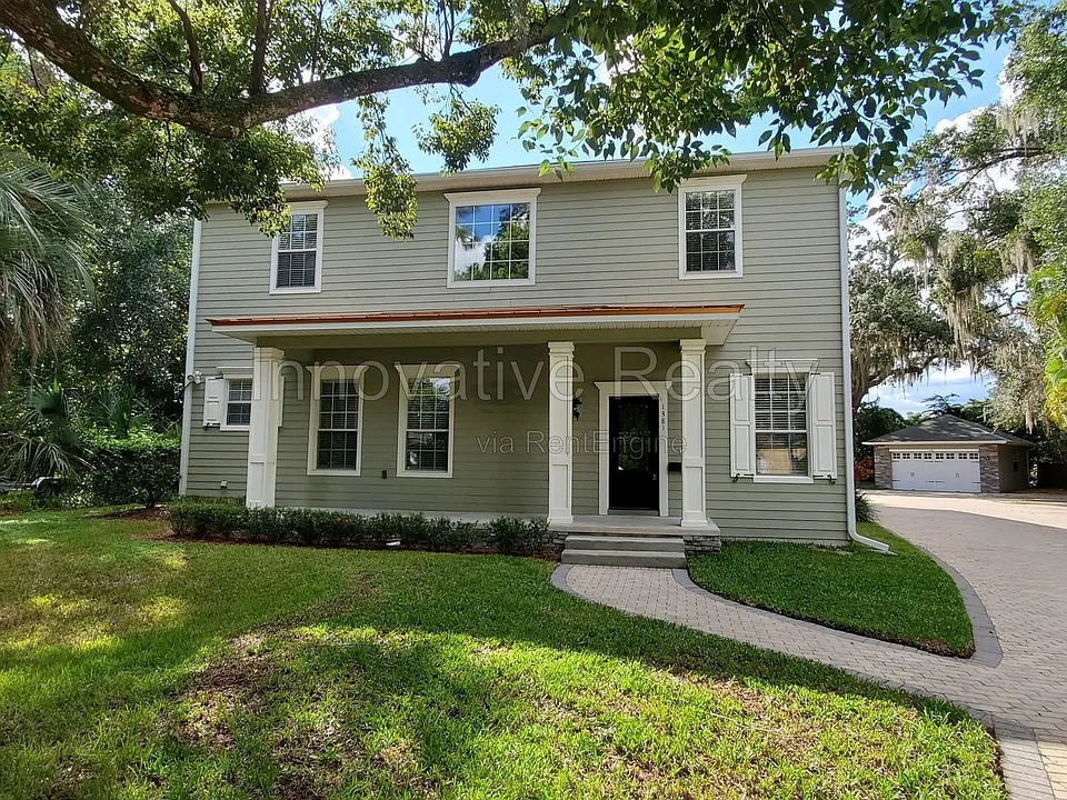 1381 Orchid Ave