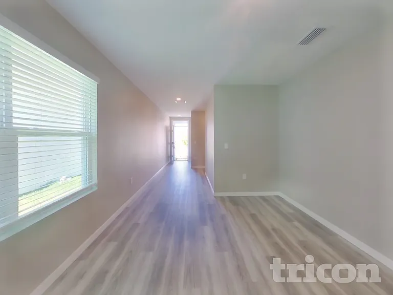 7081 Broad River Ave — Photo 4