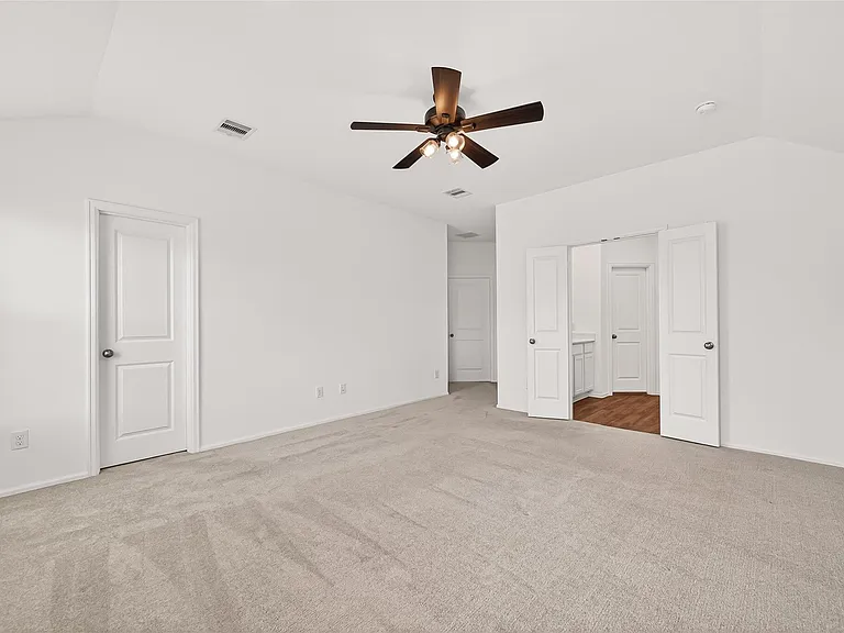 22215 Scarlino Dr — Photo 28