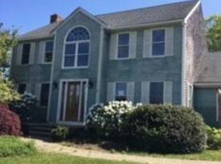 12 Pine Mountain Dr, Plymouth, MA 02360