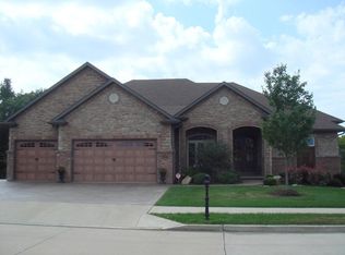 2703 Rutherford Dr, Columbia, MO 65201