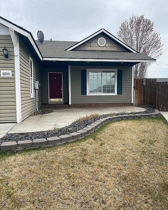 1st image of 5203 Paddington Ln