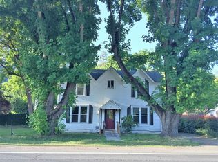 803 2nd Ave, Gold Hill, OR 97525