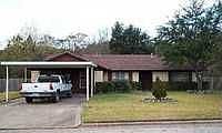2nd image of 4110 Meadowbrook Dr