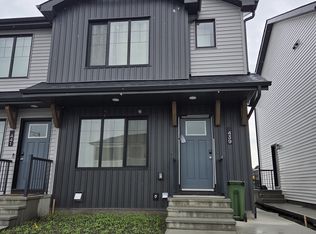 439 Aster Blvd NW, Edmonton, AB T6T2V2
